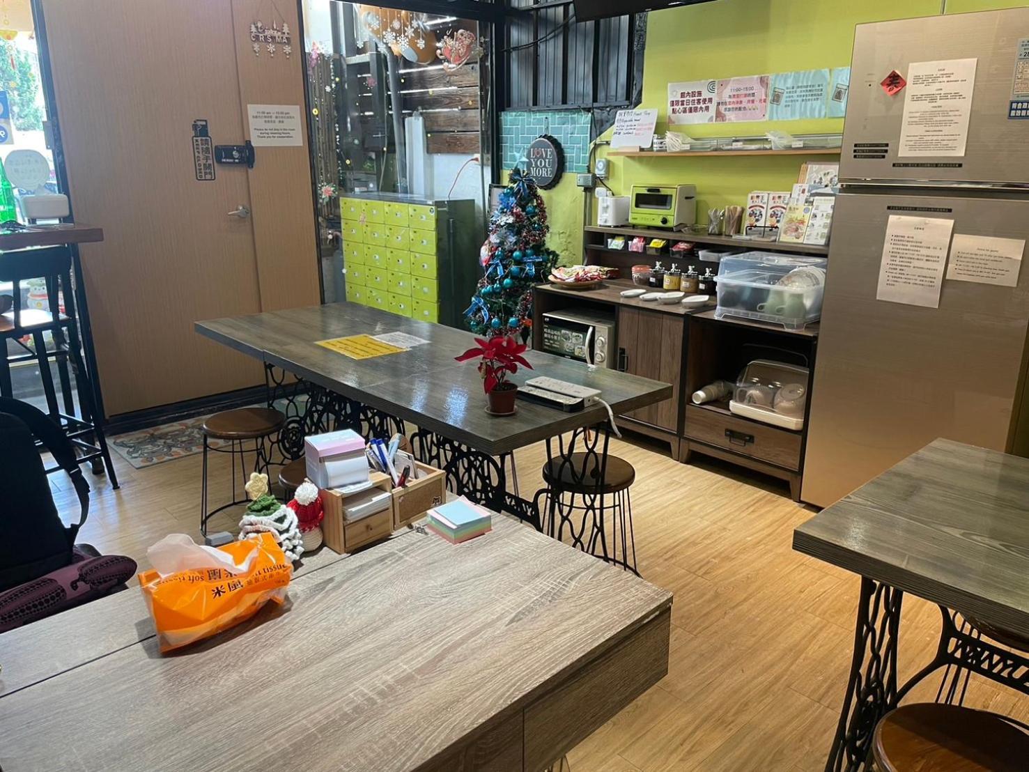 Deer Park Hostel لوكانغ المظهر الخارجي الصورة