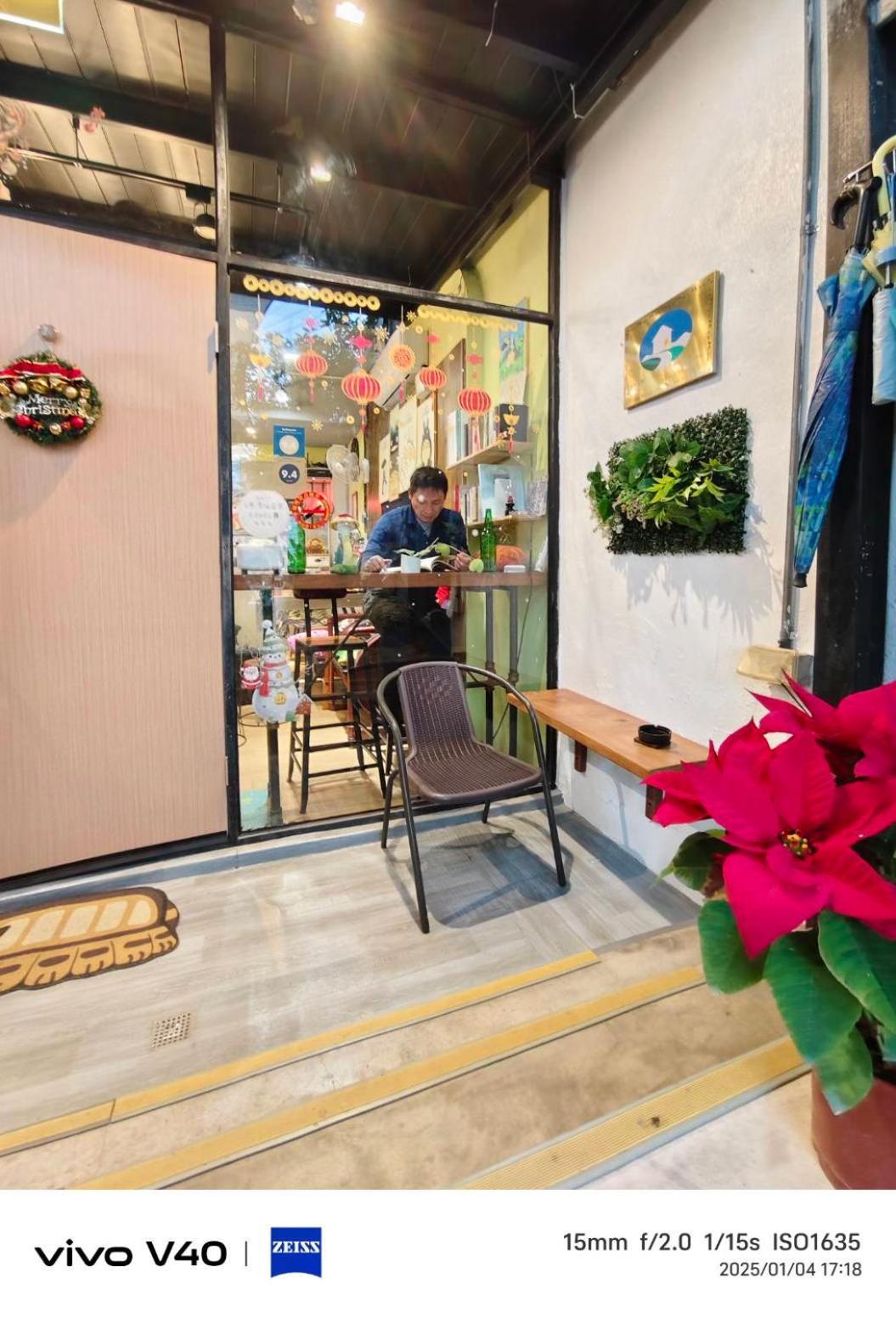 Deer Park Hostel لوكانغ المظهر الخارجي الصورة